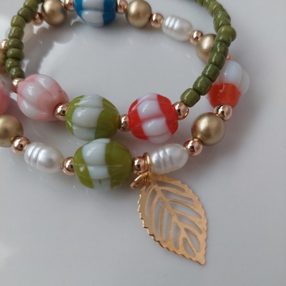 Handcrafted Jewelry Bracelet Set Charm Porcelain Crystal Beads - Picture 2 of 3